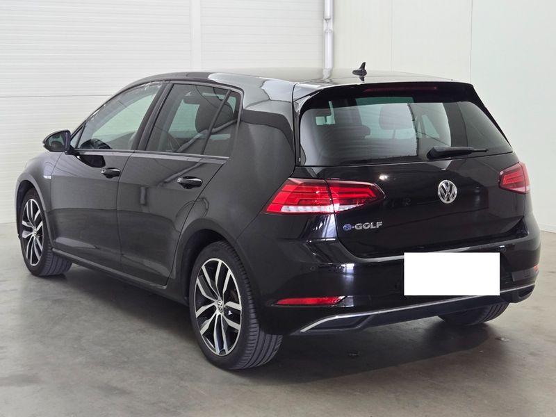 Volkswagen e-Golf VII electric drive 100 kW — zdjęcie 2