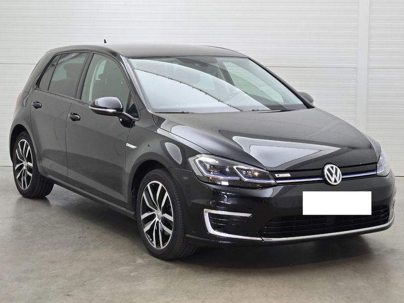 Volkswagen e-Golf VII electric drive 100 kW — zdjęcie 4