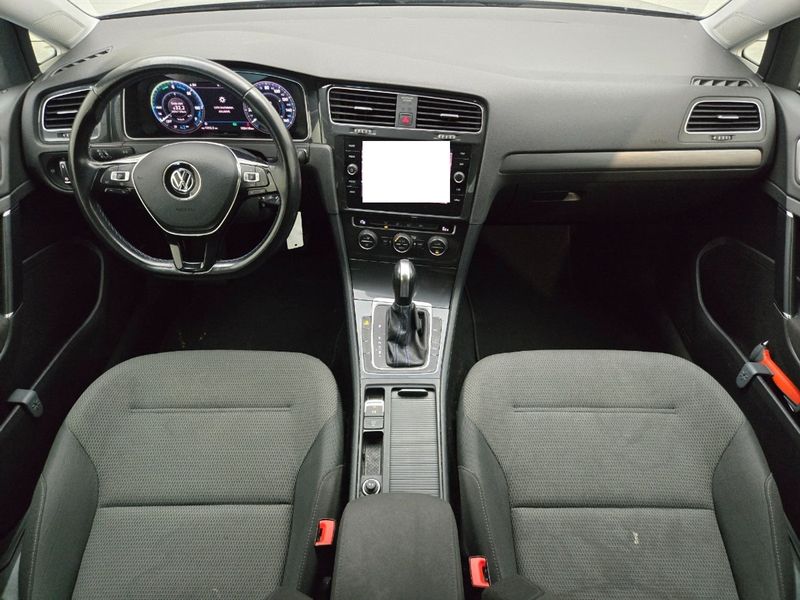 Volkswagen e-Golf VII electric drive 100 kW — zdjęcie 7