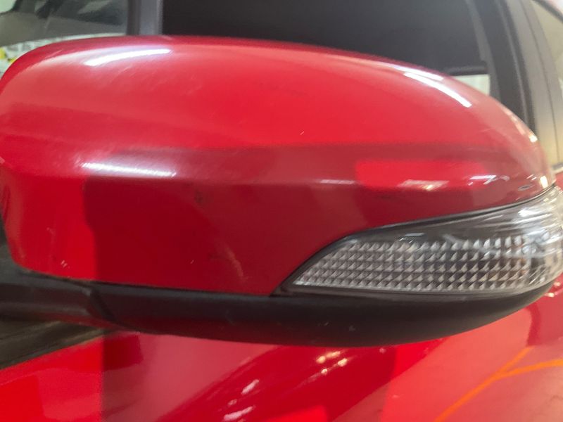 Toyota Yaris 1.0 VVT-i Cool 2015 – снимка 32