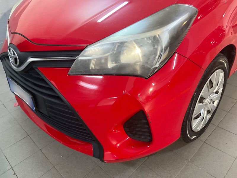Toyota Yaris 1.0 VVT-i Cool 2015 – снимка 45