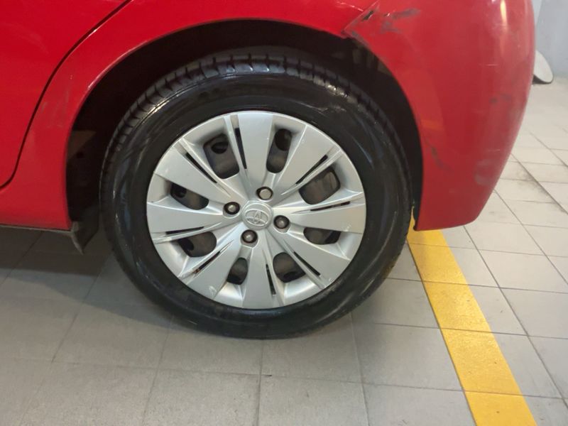 Toyota Yaris 1.0 VVT-i Cool 2015 – снимка 5