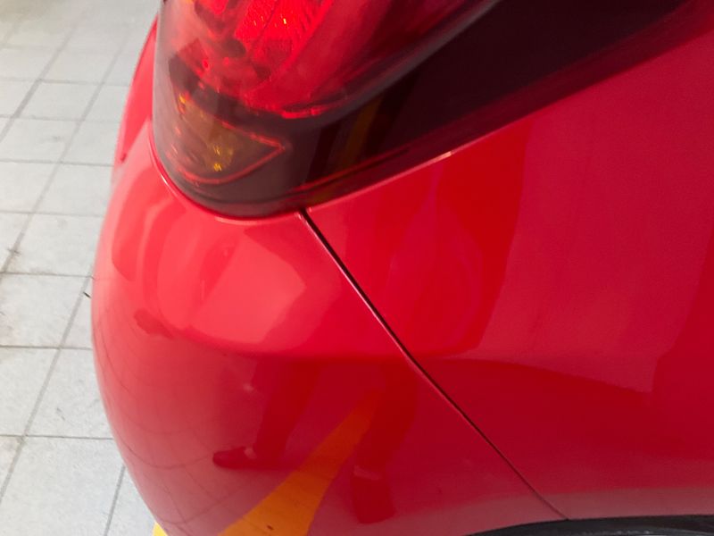 Toyota Yaris 1.0 VVT-i Cool 2015 – снимка 41