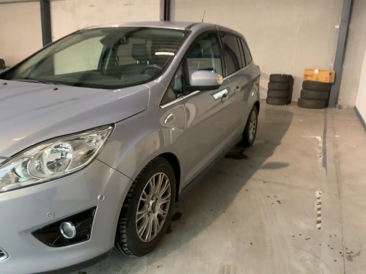 Ford Grand C-Max 1.6 EcoBoost Titanium