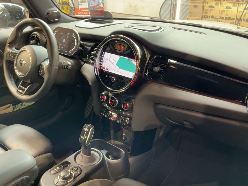 MINI Cooper S John Cooper Works Trim — zdjęcie 12
