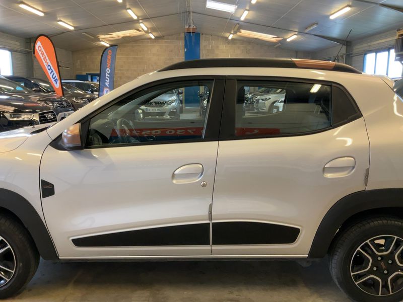 Dacia Spring electric drive 48 kW Extreme — zdjęcie 4