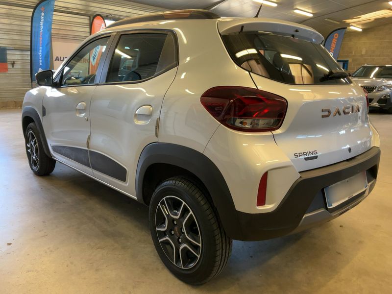 Dacia Spring electric drive 48 kW Extreme — zdjęcie 3