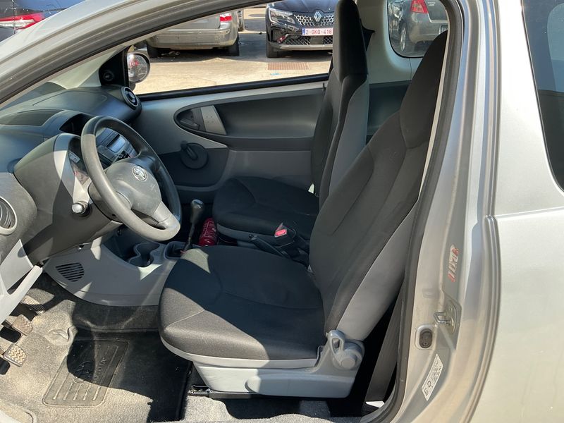 Toyota Aygo 1.0 In — zdjęcie 3