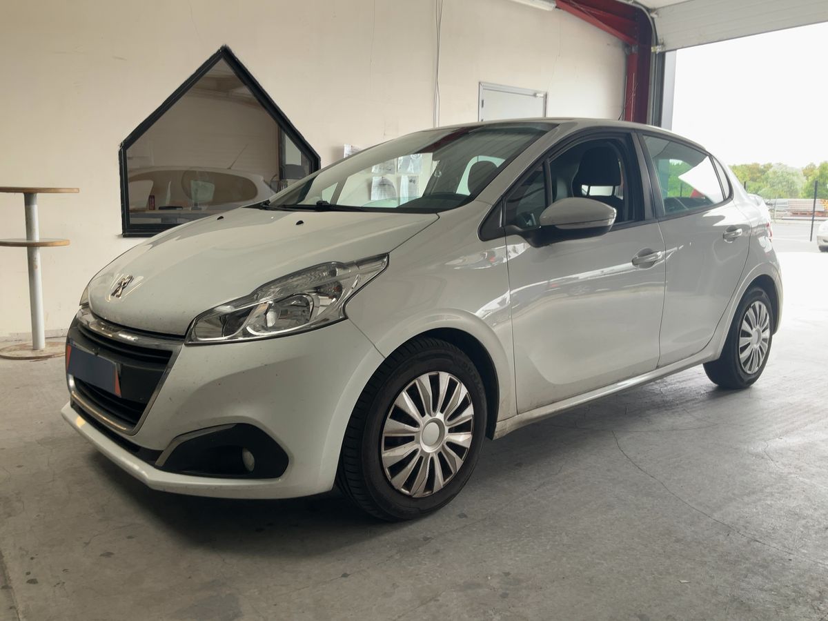 Peugeot 208 1.6 Blue-HDi Affaire Pack Clim NAV