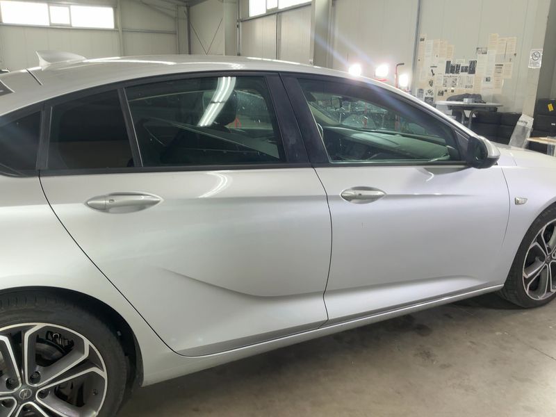Opel Insignia Grand Sport 1.5 SIDI Turbo Edition — zdjęcie 7