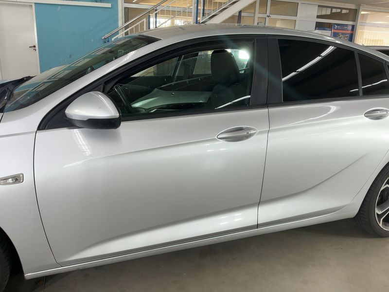 Opel Insignia Grand Sport 1.5 SIDI Turbo Edition — zdjęcie 4