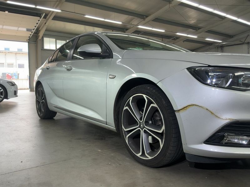 Opel Insignia Grand Sport 1.5 SIDI Turbo Edition — zdjęcie 8