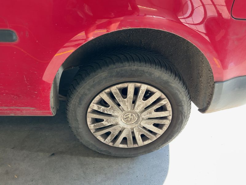 Volkswagen Caddy 1.6 TDI Startline 2012 – снимка 5