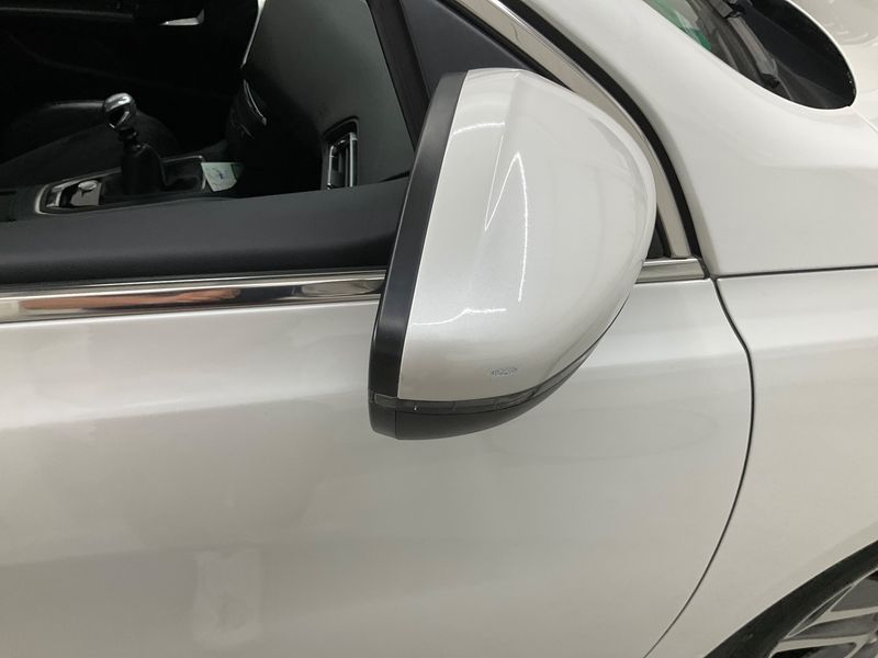 Peugeot 308 2.0 Blue-HDi Allure 2015 – снимка 22
