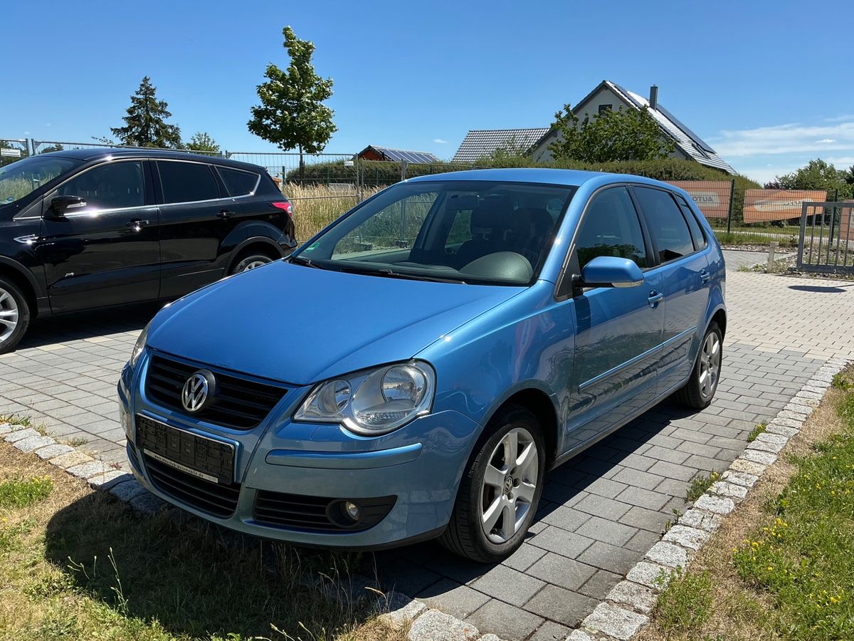 Volkswagen Polo 2008 — photo 1