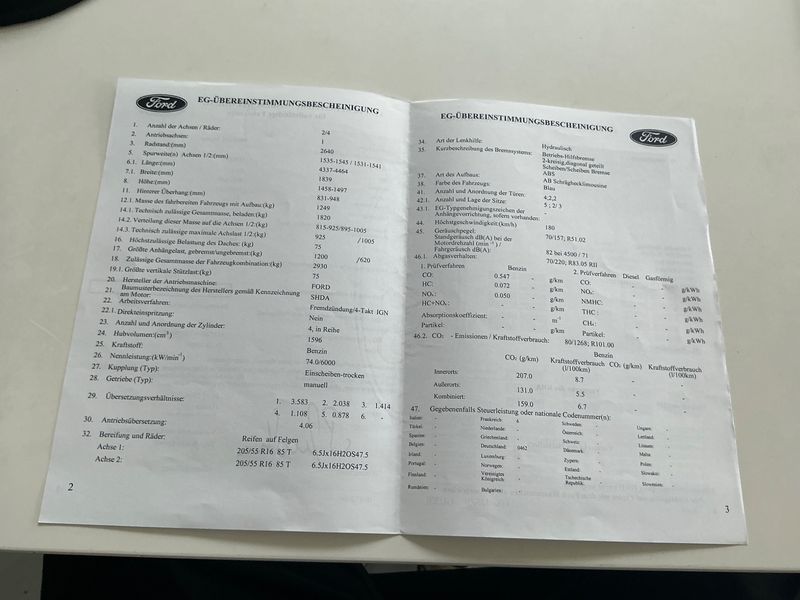 Ford Focus 1.6 Style — zdjęcie 6