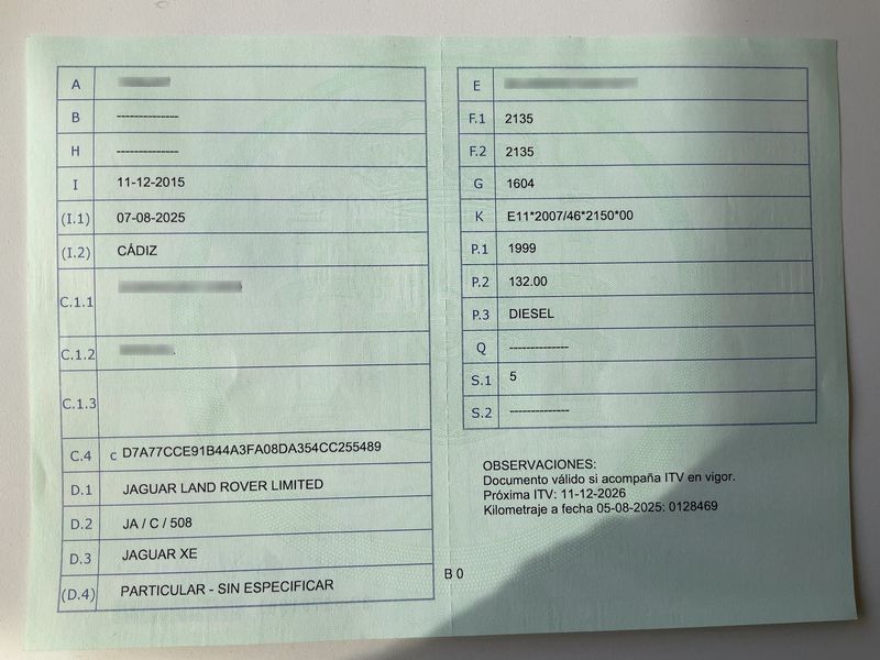 Jaguar XE 20d Pure — zdjęcie 15