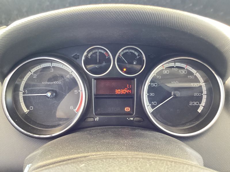 Peugeot 308 1.6 HDi Sport — zdjęcie 4