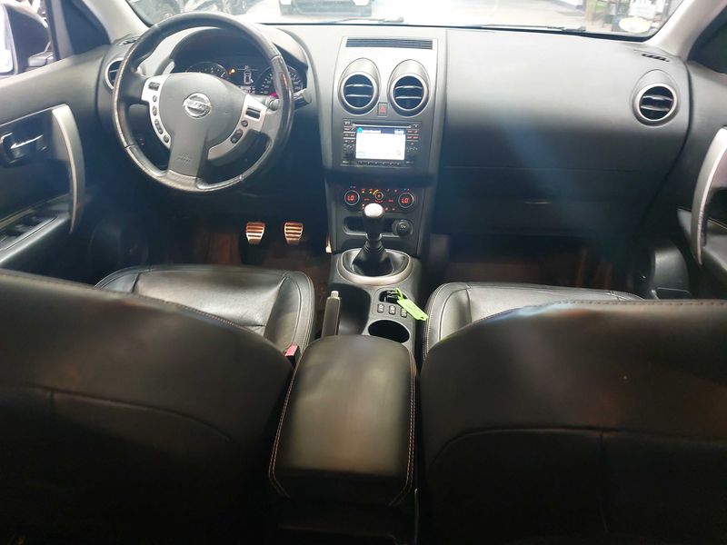 Nissan Qashqai 1.5 Turbodiesel Tekna — zdjęcie 11
