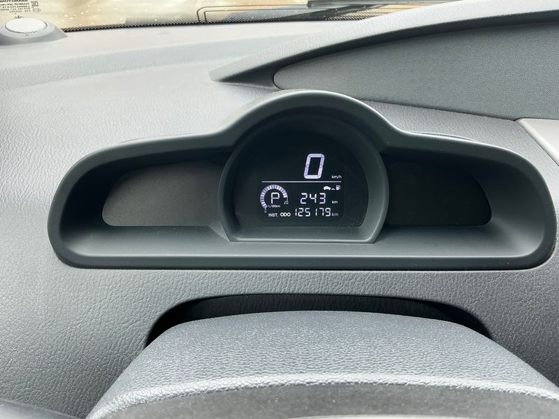 Ssangyong Rodius 2.2 TD Sapphire 4WD — zdjęcie 13