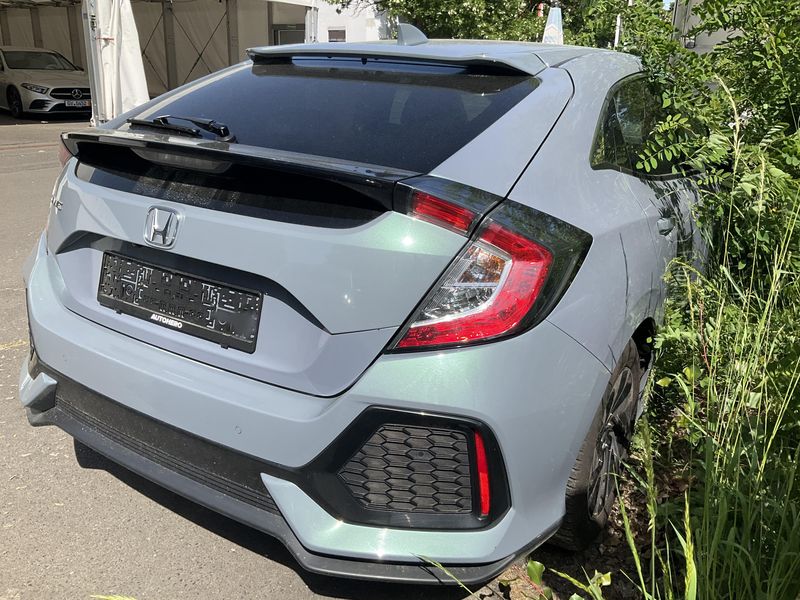 Honda Civic 1.0 VTEC Elegance — zdjęcie 6