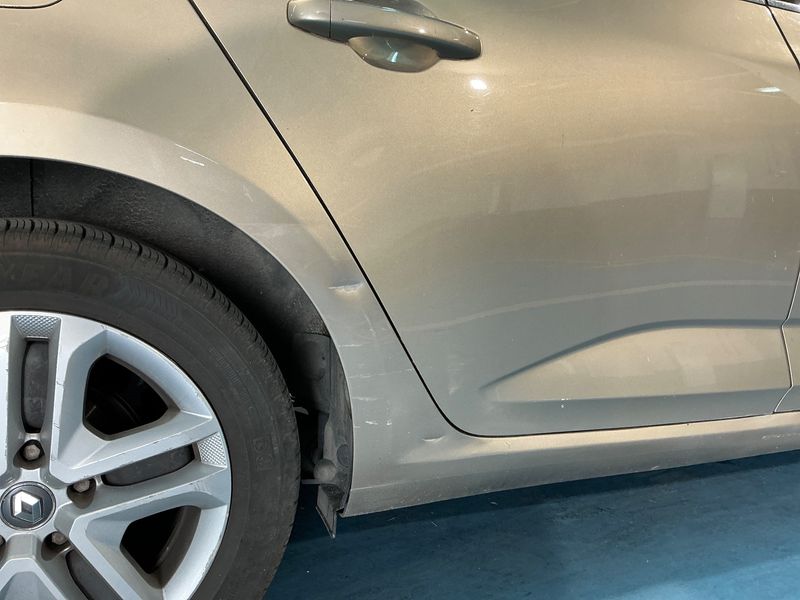 Renault Megane 1.5 dCi Energy Zen 2018 – снимка 22