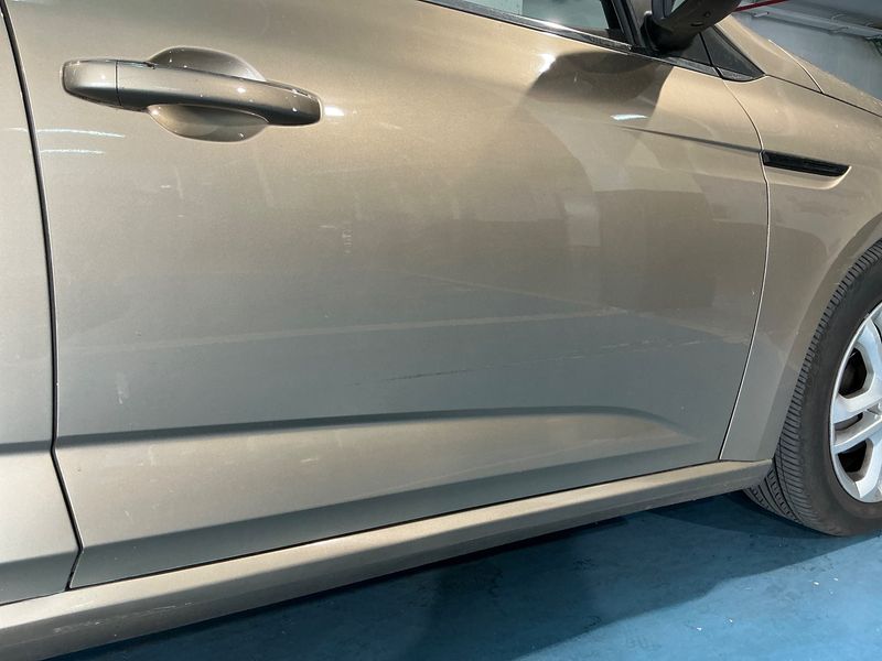 Renault Megane 1.5 dCi Energy Zen 2018 – снимка 23
