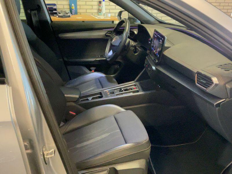 Cupra Formentor 1.4 e-HYBRID — zdjęcie 11