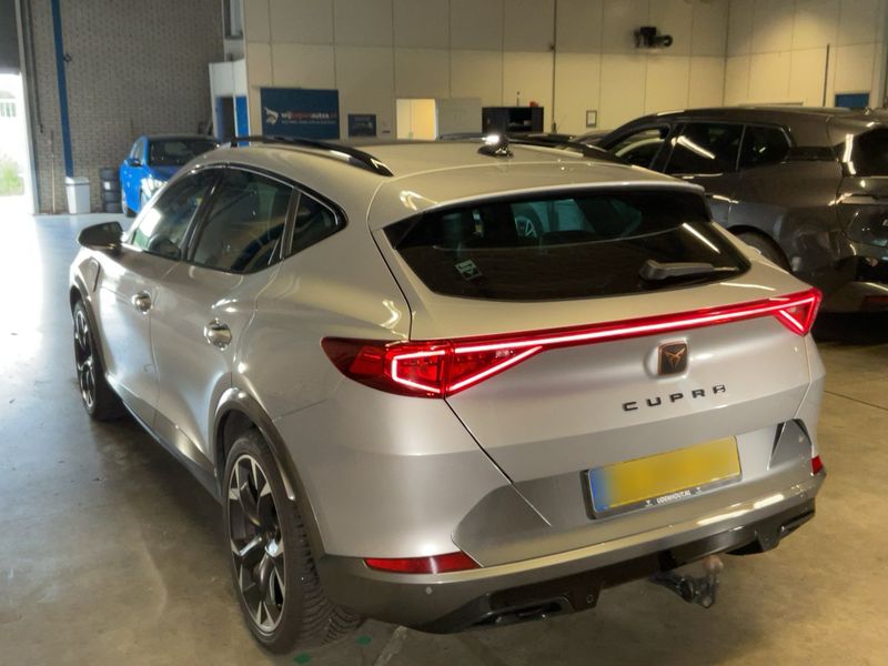 Cupra Formentor 1.4 e-HYBRID — zdjęcie 3