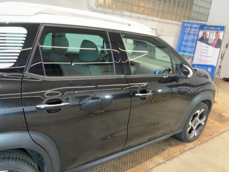 Citroen C3 Aircross 1.2 PureTech Shine — zdjęcie 7