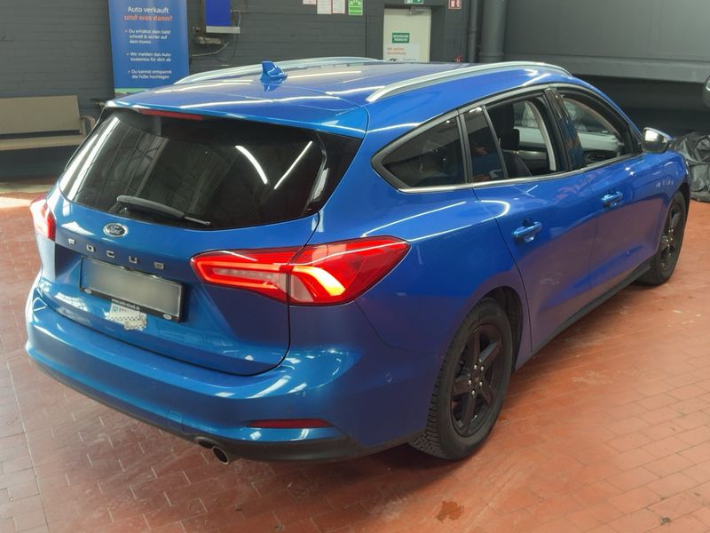 Ford Focus 1.5 EcoBoost Titanium — zdjęcie 6