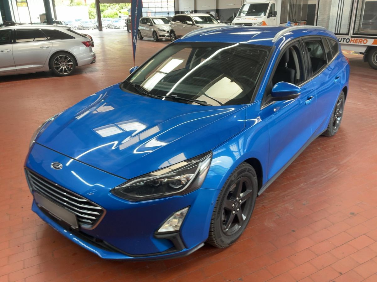 Ford Focus 2020 — photo 1