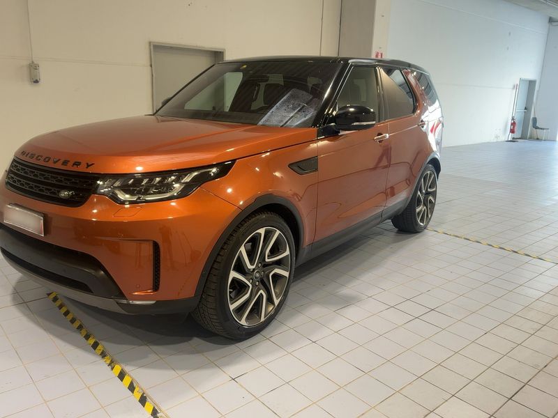 Land Rover Discovery 5 3.0 SDV6 Landmark Edition — zdjęcie 2