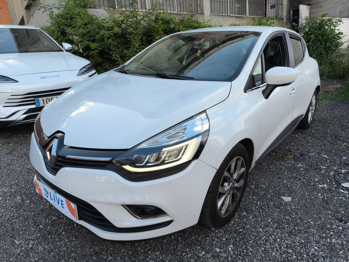 Renault Clio 2018 — photo 1