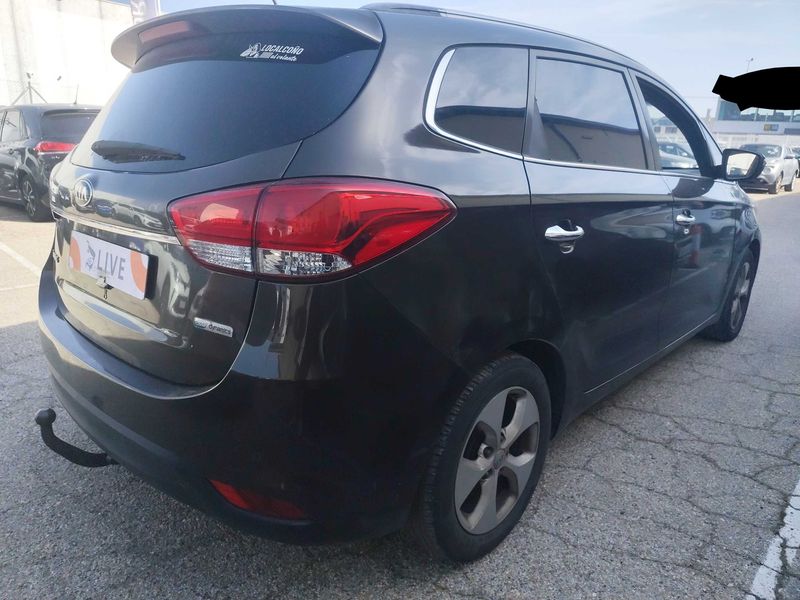 Kia Carens 1.7 CRDi Drive — zdjęcie 5
