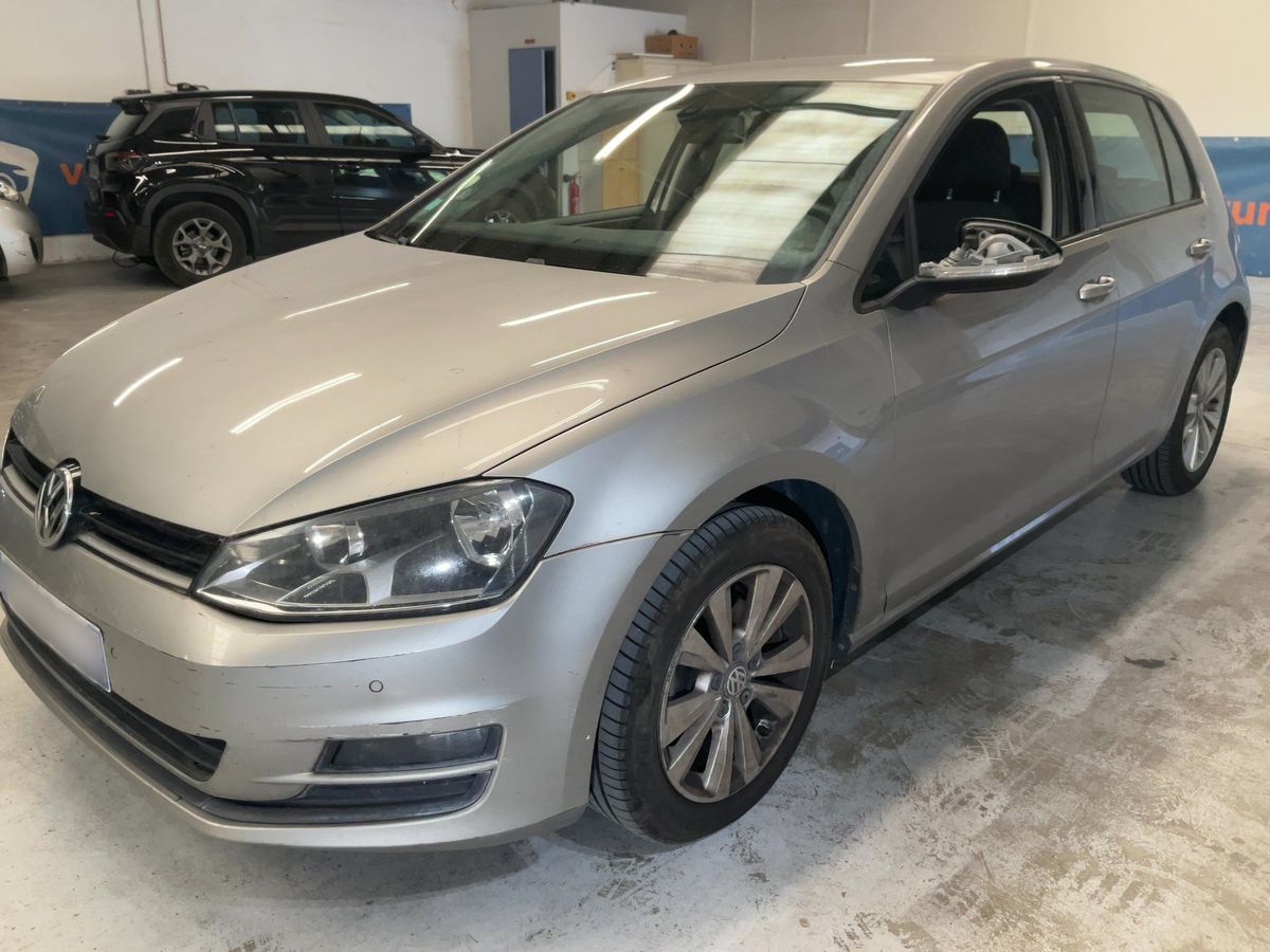 Volkswagen Golf VII 1.6 TDI Comfortline BlueMotion Tech