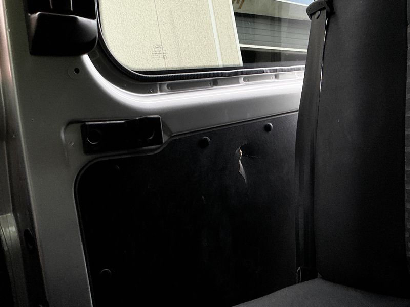 Ford Transit 2.0 TDCi 310 L1 Tourneo Titanium 2021 – снимка 27