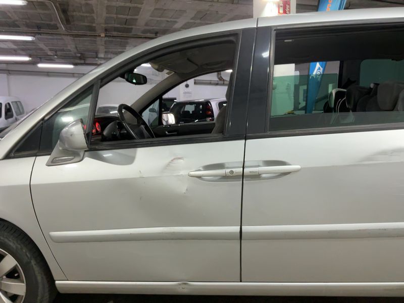 Citroen C8 2.0 HDi Premier — zdjęcie 4