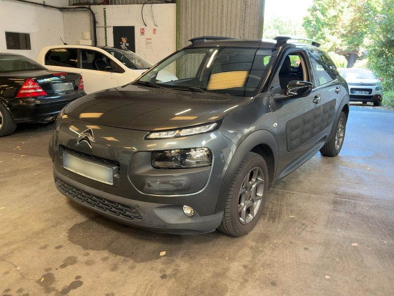 Citroen C4 Cactus 1.2 e-THP Shine — zdjęcie 1