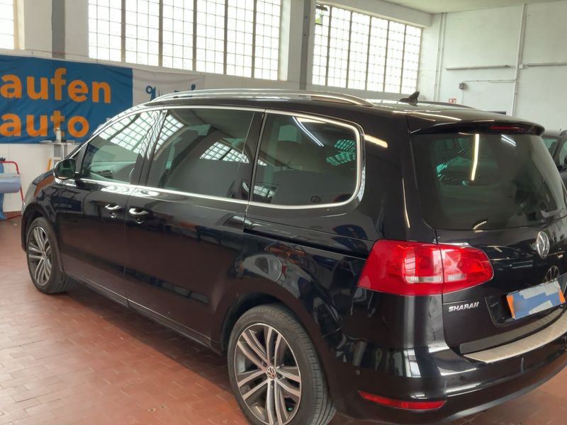 Volkswagen Sharan 2.0 TDI Life 4Motion BlueMotion Tech — zdjęcie 3