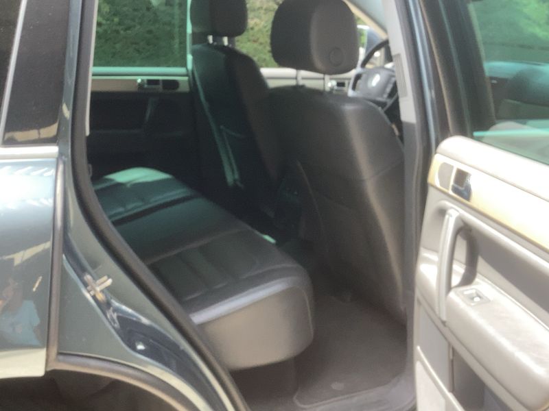 Volkswagen Touareg 3.0 V6 TDI Carat Edition — zdjęcie 14