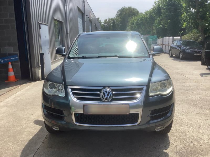 Volkswagen Touareg 3.0 V6 TDI Carat Edition — zdjęcie 9