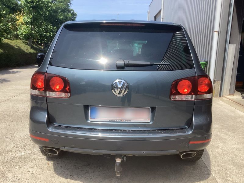 Volkswagen Touareg 3.0 V6 TDI Carat Edition — zdjęcie 5