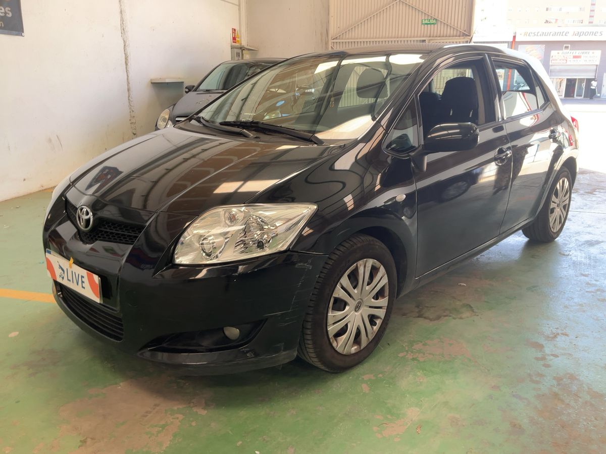 Toyota Auris 1.4 Turbodiesel Active