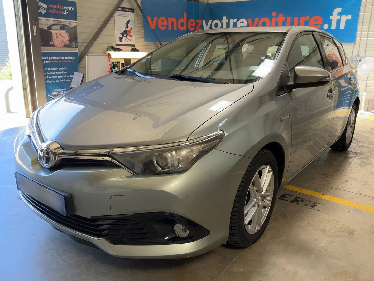 Toyota Auris 2016
