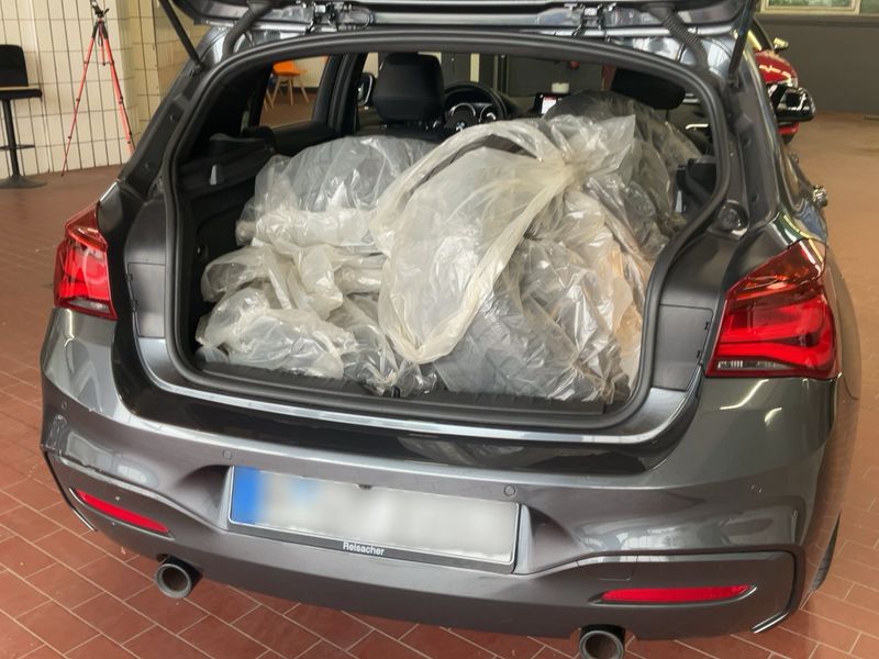 BMW 1er M140i xDrive Special Edition 2019 – снимка 16