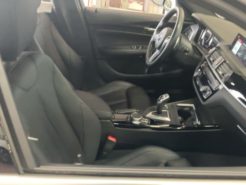 BMW 1er M140i xDrive Special Edition 2019 – снимка 17