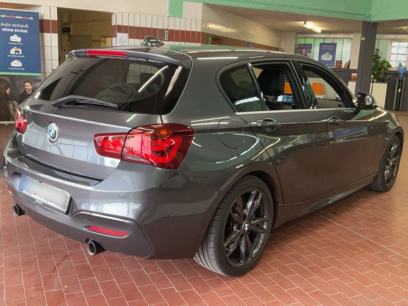 BMW 1er M140i xDrive Special Edition 2019 – снимка 8