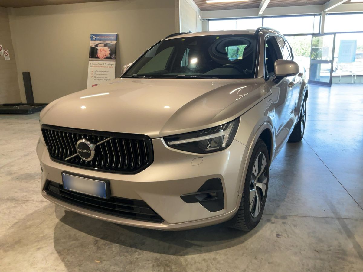 Volvo XC40 2023