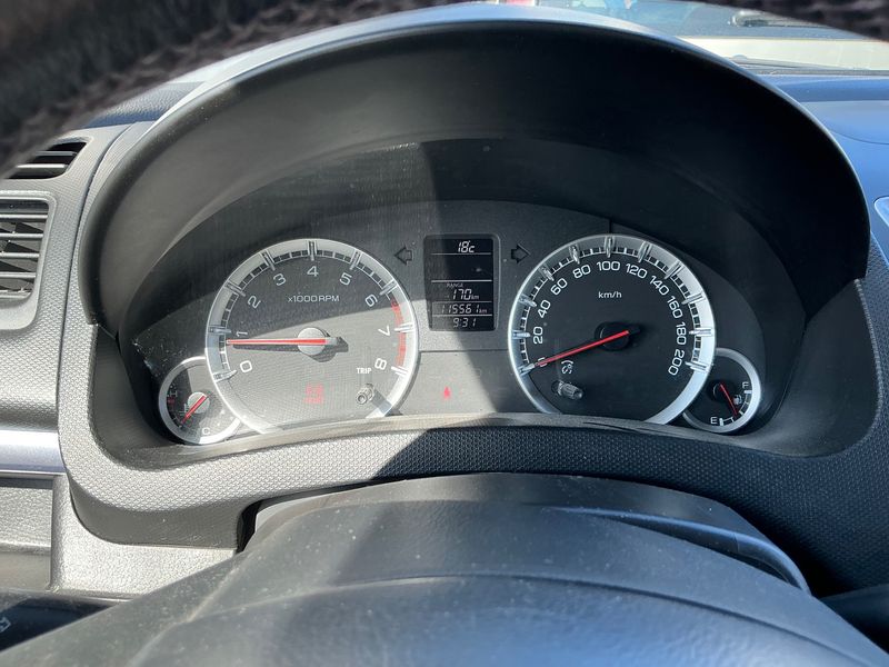 Suzuki Swift 1.2 Comfort — zdjęcie 13